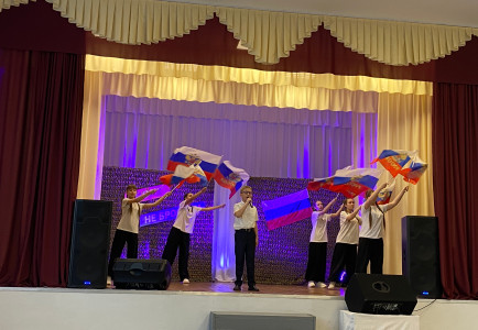 СВОих не бросаем