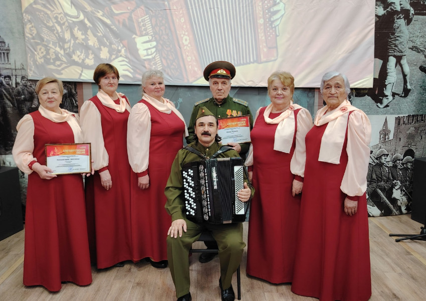 Приняли участие в фестивале "Фронтовая гармонь"