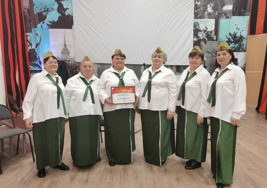 Приняли участие в фестивале "Фронтовая гармонь"